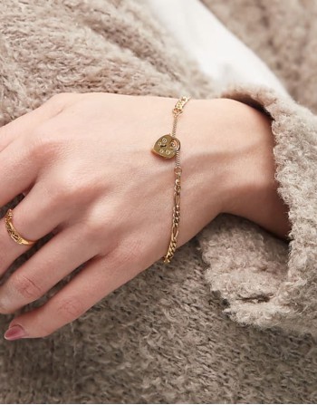 Loss Sale 18ct gold vermeil heart padlock charm bracelet