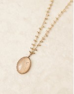 necklace with faux quartz pendant in gold tone